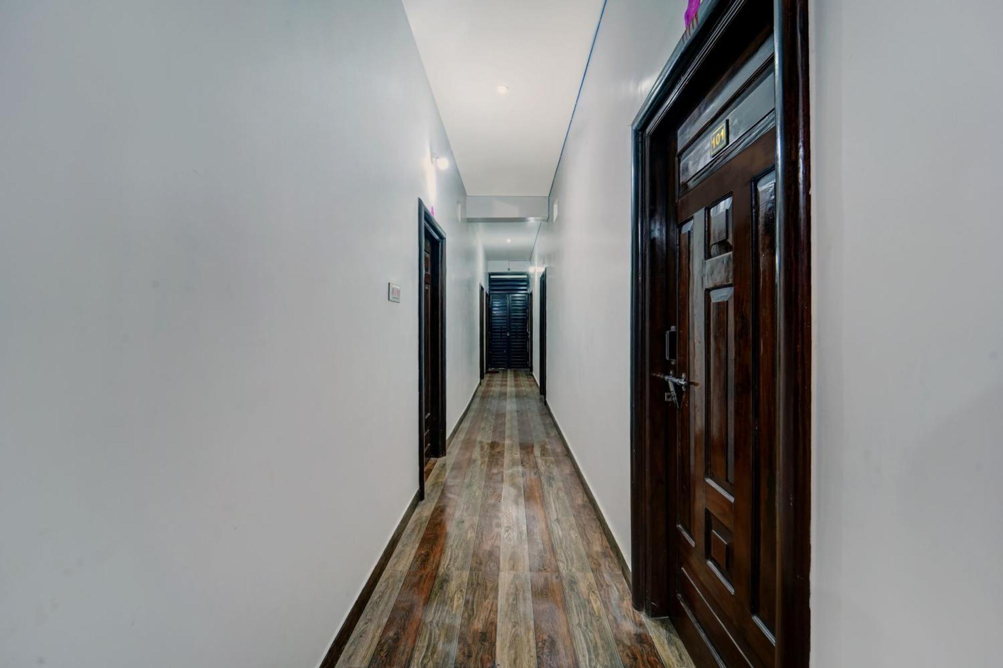 Hotel O As Hotels & Banquet Hazaribag Buitenkant foto