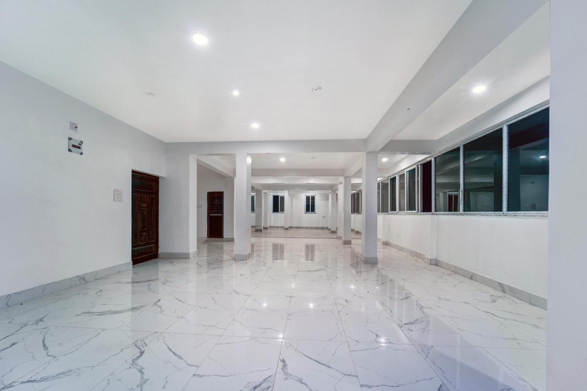 Hotel O As Hotels & Banquet Hazaribag Buitenkant foto