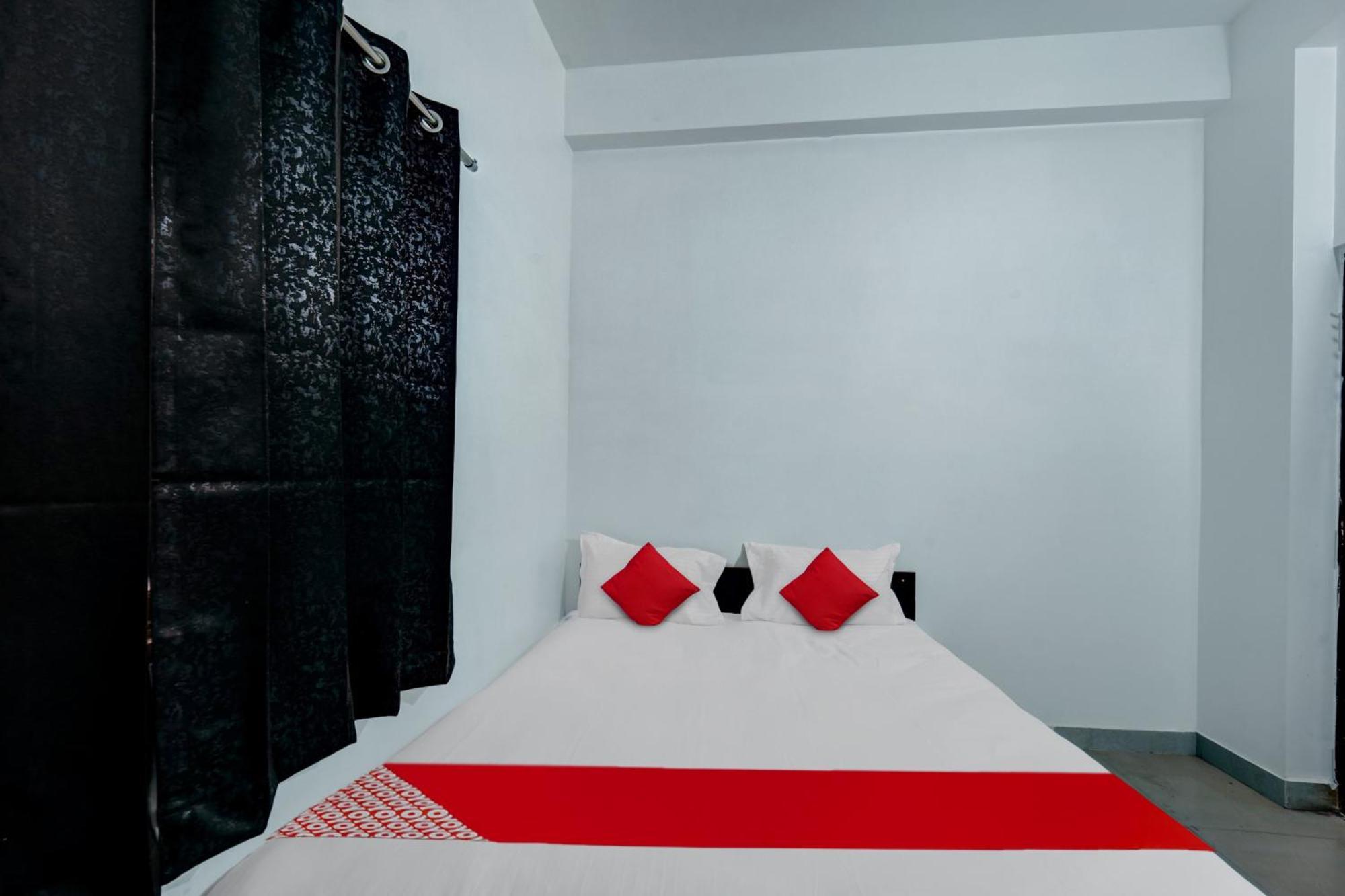 Hotel O As Hotels & Banquet Hazaribag Buitenkant foto