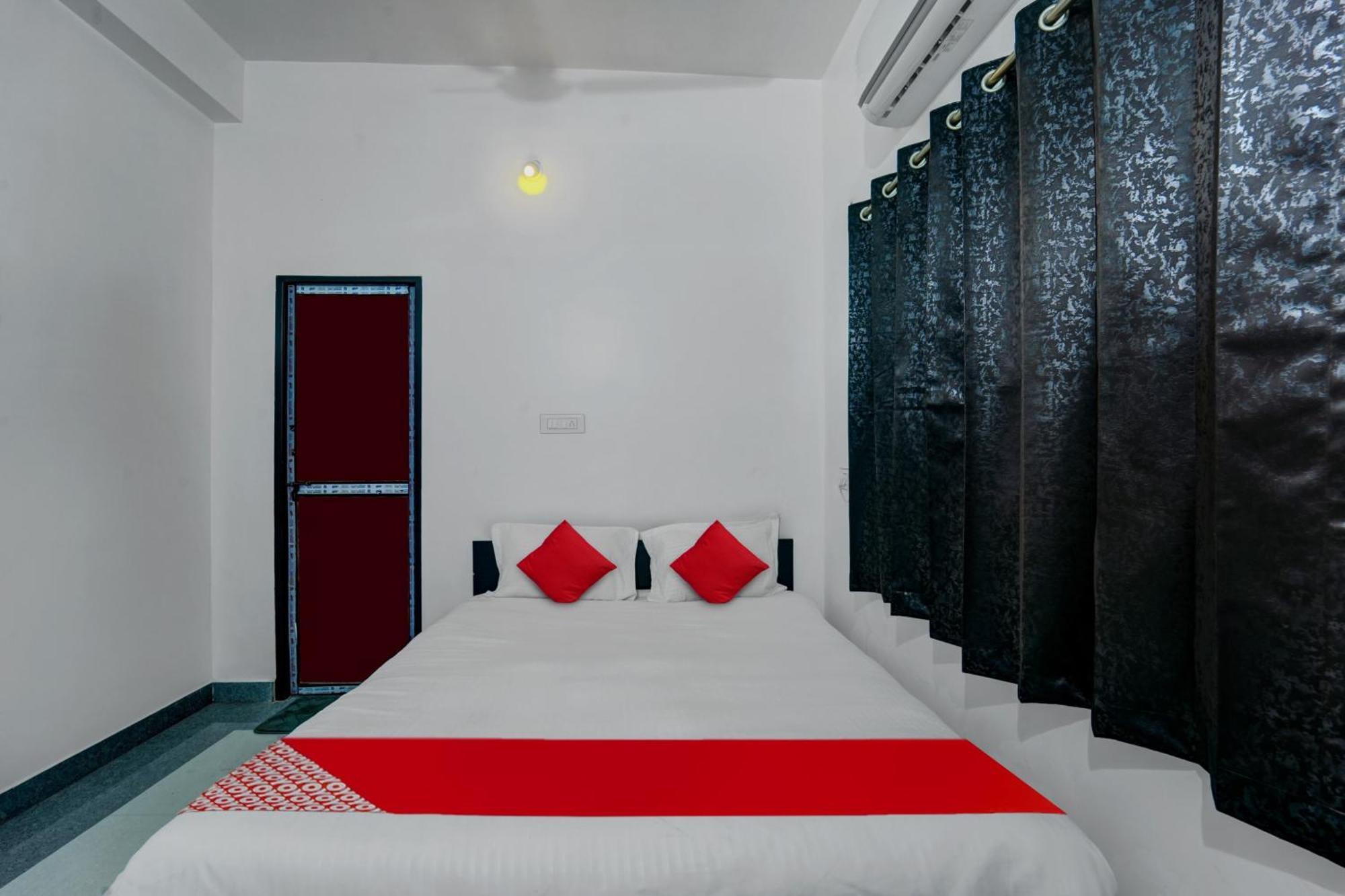Hotel O As Hotels & Banquet Hazaribag Buitenkant foto